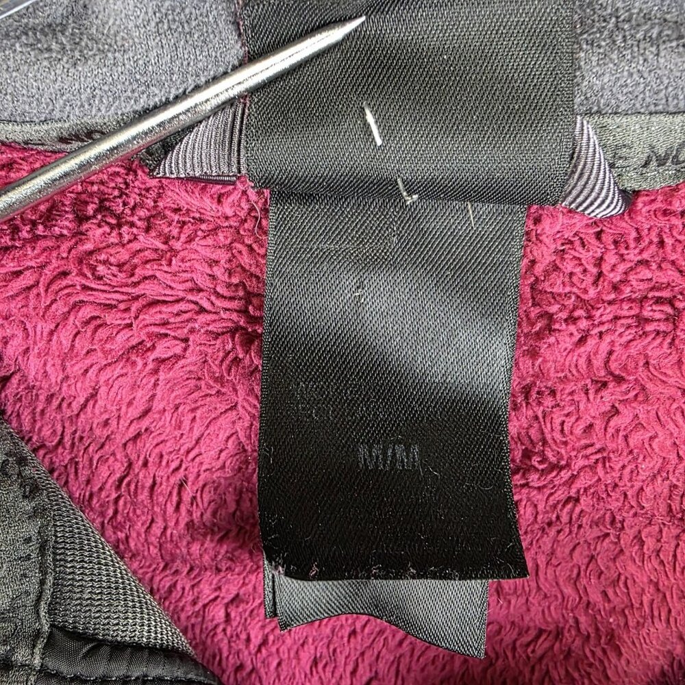 The North Face Jacket Womens Medium Pink Fleece Full Zip Soft Plush Warm Winter - Picture 6 of 9